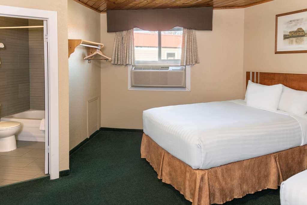 Econo Lodge Inn & Suites Medicine Hat Chambre photo