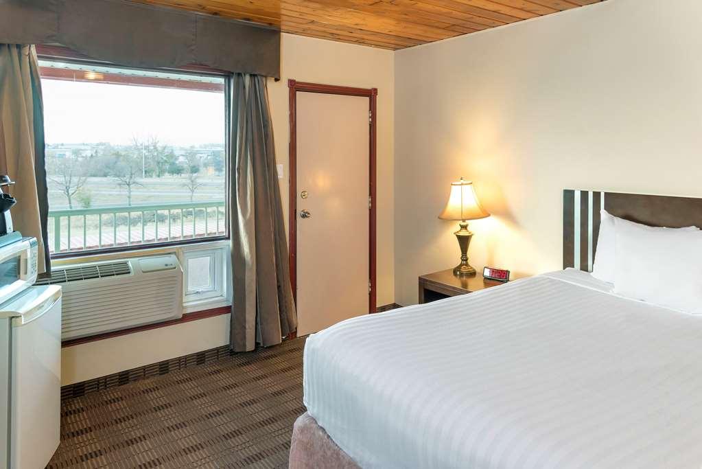 Econo Lodge Inn & Suites Medicine Hat Chambre photo