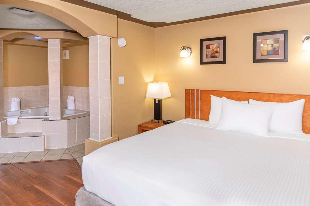 Econo Lodge Inn & Suites Medicine Hat Chambre photo
